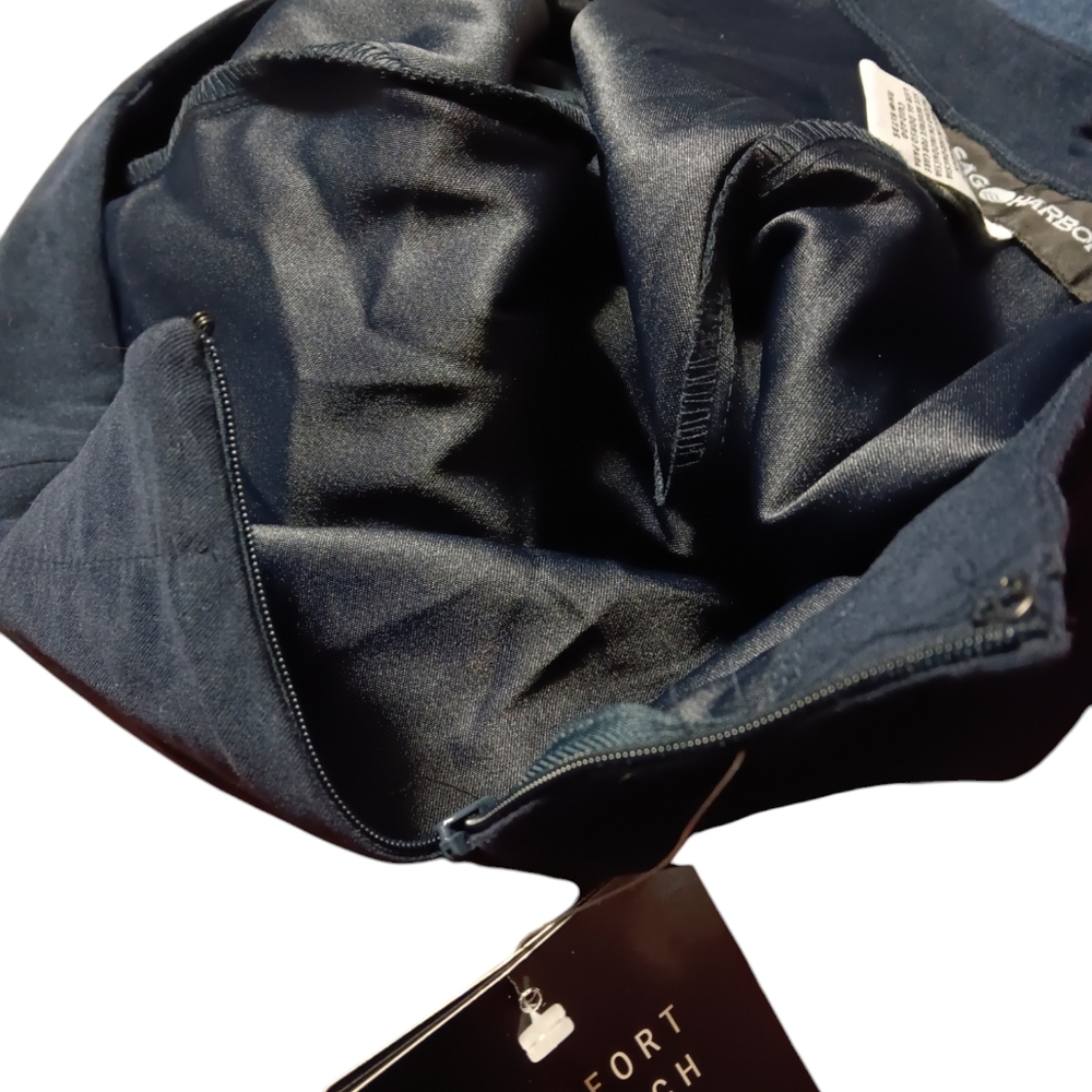 SAG HARBOR WOMEN'S SIZE 14 DARK BLUE COMFORT STRETCH DRESS PANTS. - Picture 6 of 7